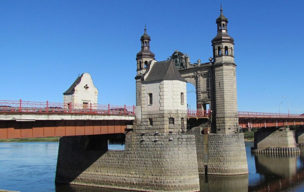 Новини світу - В разі нападу з РФ і Білорусі: країни Балтії готуються підривати мости