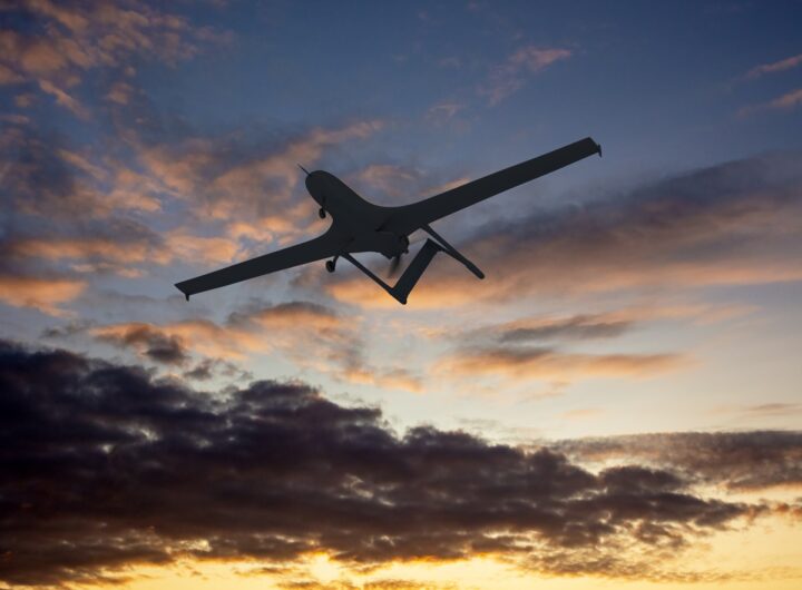 Новини світу - В Росії заявили про наймасовішу атаку дронів