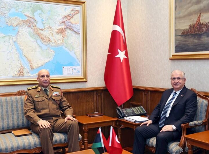 Новини світу - В Туреччині розбився літак глави Генштабу Лівії