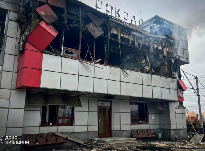 Новини України - Відновлено рух поїздів через станцію Фастів