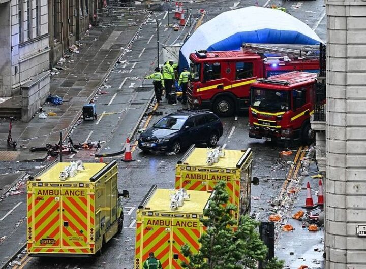 Новини спорту - Винний у наїзді на людей на параді в Ліверпулі отримав тюремний строк