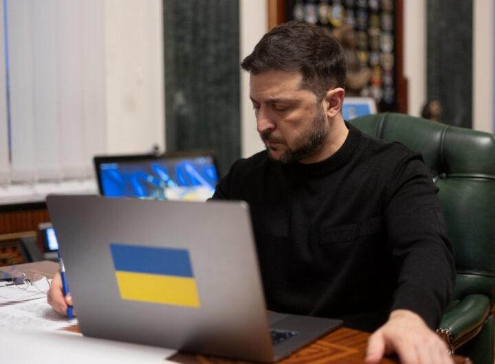 Новини України - Зеленський і Павел обговорили продовження чеської ініціативи