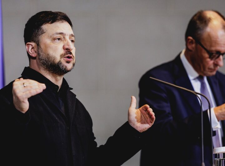 Новини України - Зеленський розповів, на що піде репараційна позика