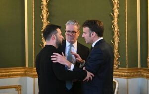 Новини світу - Зеленський у Лондоні: Макрон повідомив деталі