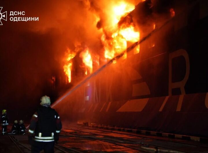 Новини України - Зеленський відреагував на удар по судну на Одещині