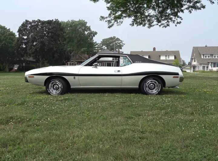 Авто новини - Знайдено унікальне 52-річне авто від П&rsquo;єра Кардена в ідеальному стані