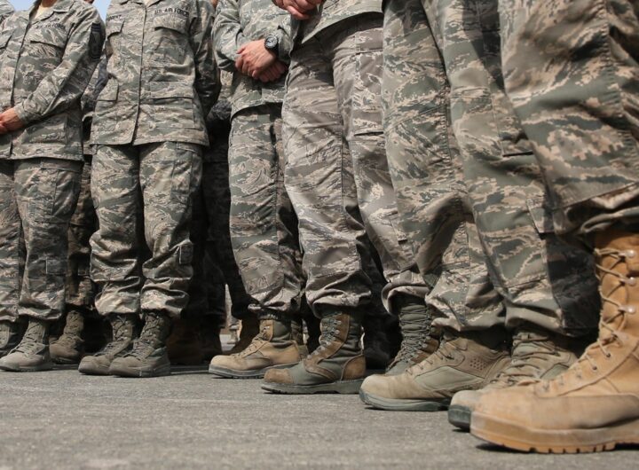 Новини світу - Британія слідом за США частково виводить своїх військових з Катару - ЗМІ