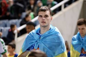 Новини спорту - Динамо продовжило контракт з перспективним захисником