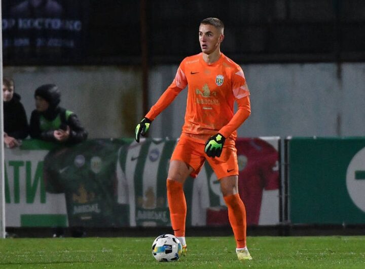 Новини спорту - Карпати врахували гру свого воротаря і півзахисника і залишили їх у команді