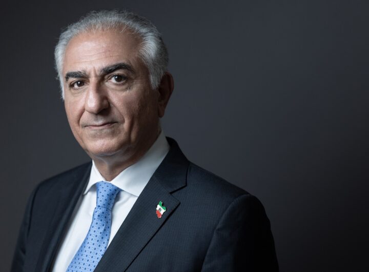 Новини світу - Кронпринц Ірану закликав військових переходити на бік протестувальників