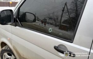 Новини України - Під Львовом обстріляли мікроавтобус ТЦК