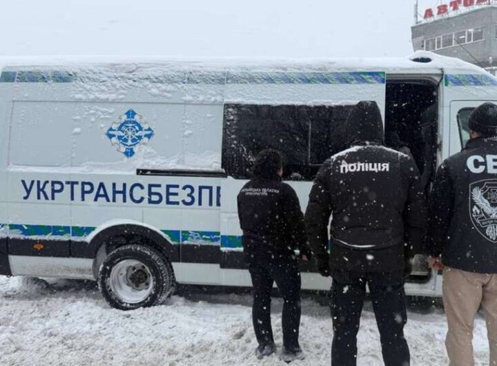 Корупція - По 30 тисяч за зелений коридор на Хмельниччині та Черкащині викрили корупцію в Укртрансбезпеці