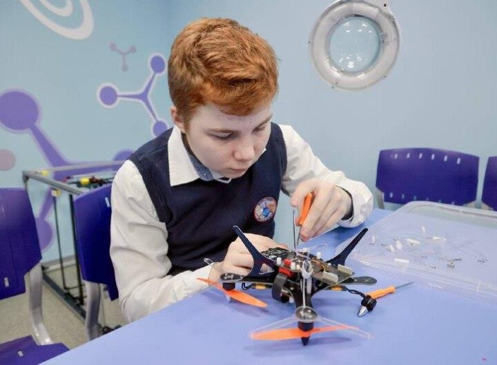 Новини світу - РФ інтегрує підготовку з БпЛА у систему фізичного виховання - розвідка