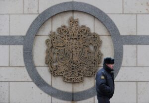 Новини світу - Росія висилає британського дипломата