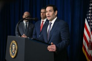 Новини світу - Рубіо виключив силовий сценарій для Гренландії