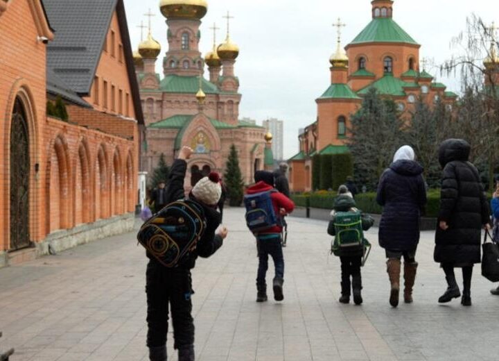 Новини Києва - СБУ перевірить підпільну школу при монастирі УПЦ МП в Києві
