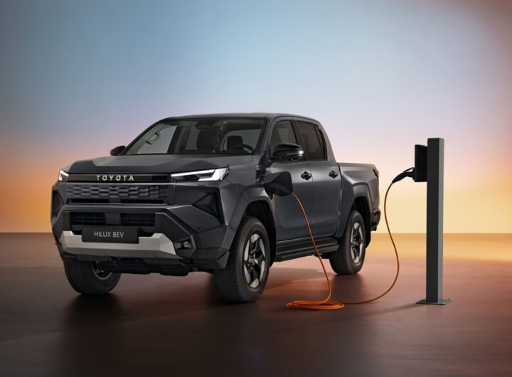 Авто новини - Toyota представила перший електричний пікап Hilux для Європи