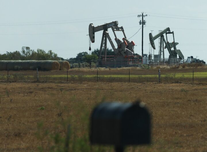 Новини світу - Трамп задумав обвалити ціни на нафту: чим це загрожує Росії