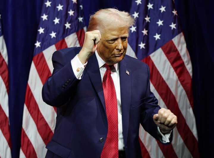 Новини світу - Трамп заявив, що США можуть роками контролювати Венесуелу