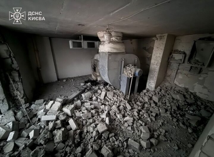 Новини Києва - У Києві уламки БпЛА впали на житловий будинок