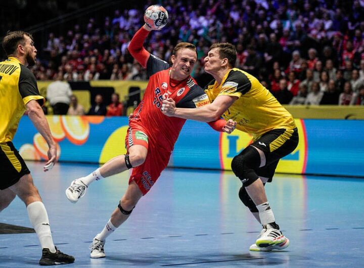 Новини спорту - Українські гандболісти рекордно поступилися норвежцям на Євро-2026