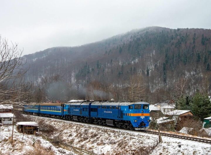 Новини України - Укрзалізниця повідомила про затримку понад 40 поїздів