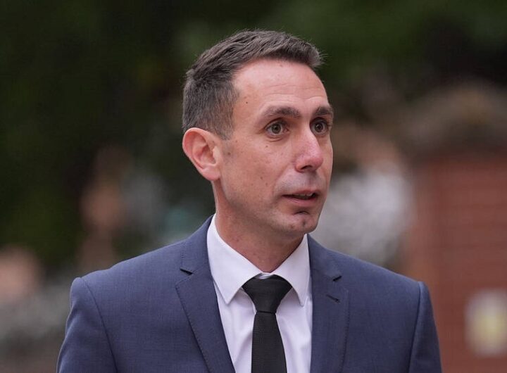 Новини спорту - В Англії рефері, який нахамив Клоппу, попався на кокаїні та любові до дітей