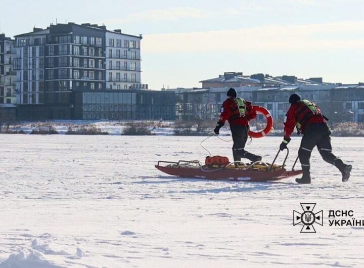 Новини України - В Україні за добу четверо людей провалились під лід і загинули