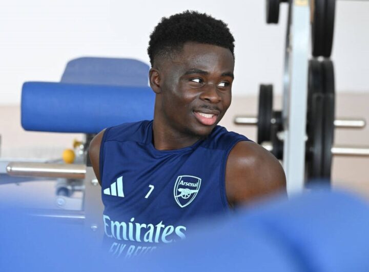 Новини спорту - Вінгер Арсеналу залишився вірним рідному клубу, продовживши контракт