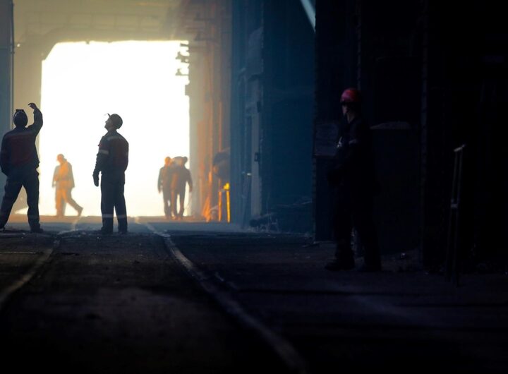 Новини бізнесу - Запоріжсталь призупинила виробництво через атаку Росії