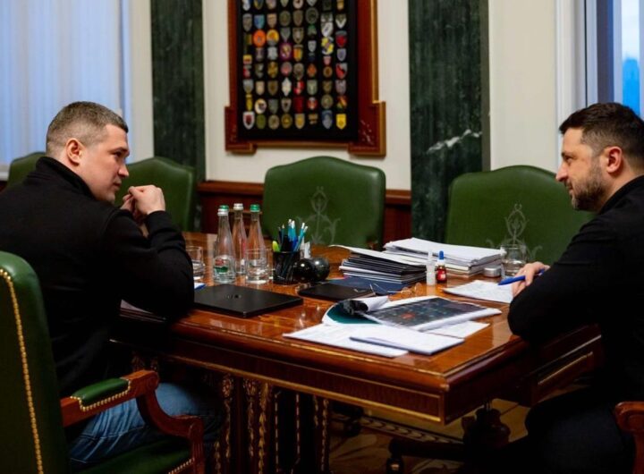 Новини України - Зеленський і Федоров обговорили зміни в Міноборони