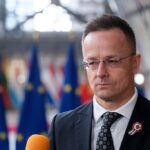 Сійярто телефонував та звітував Лаврову з засідань ЄС - ЗМІ