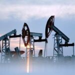 Видобуток нафти ОАЕ скоротився більш ніж удвічі - ЗМІ