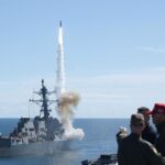 США скерували на Близький Схід третій авіаносець