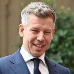 Мадяр планує відсвяткувати кінець правління Орбана