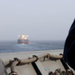 США чотири рази відкривали попереджувальний вогонь по кораблям в Ормузі
