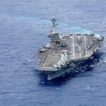 Очільник CENTCOM відвідав авіаносець з "деморалізованним екіпажем"